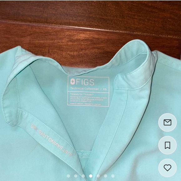 Reposhing my light blue figs scrubs aqua limited edition - Picture 4 of 9